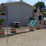 Petit Plaisance *